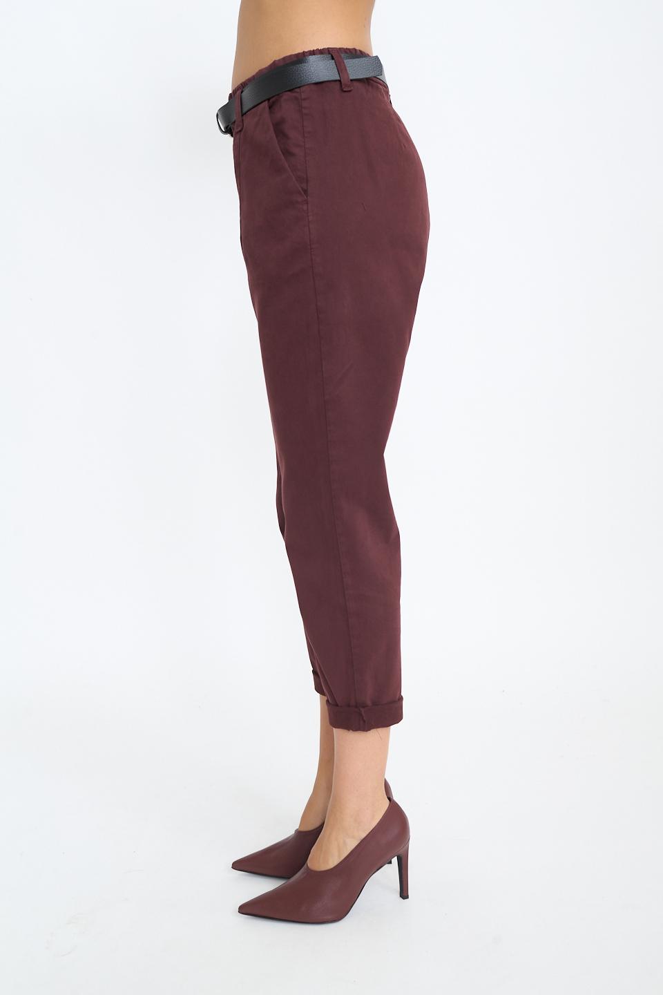 Pantalone baggy con cinta burgundy - Autunno - Inverno 2025 | Brend