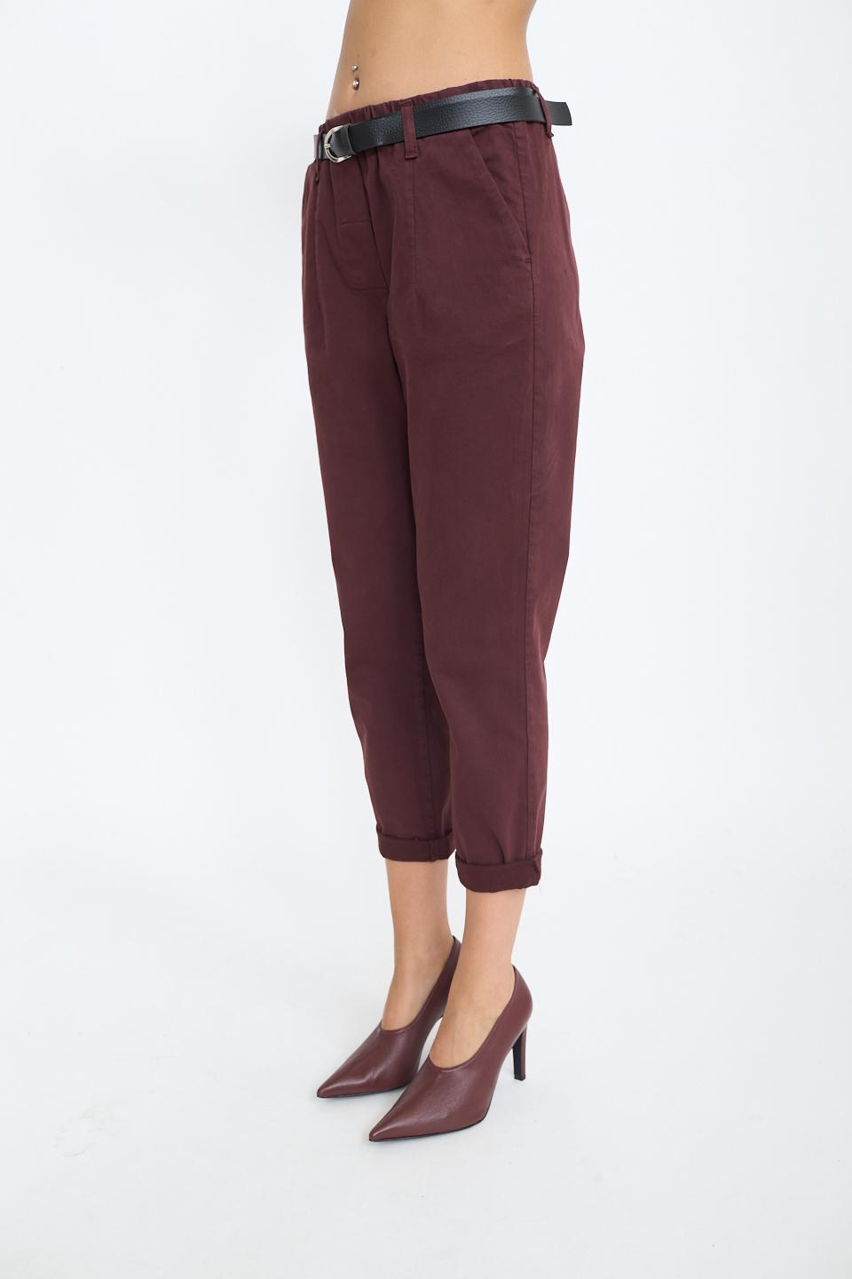 Pantalone baggy con cinta burgundy - Autunno - Inverno 2025 | Brend