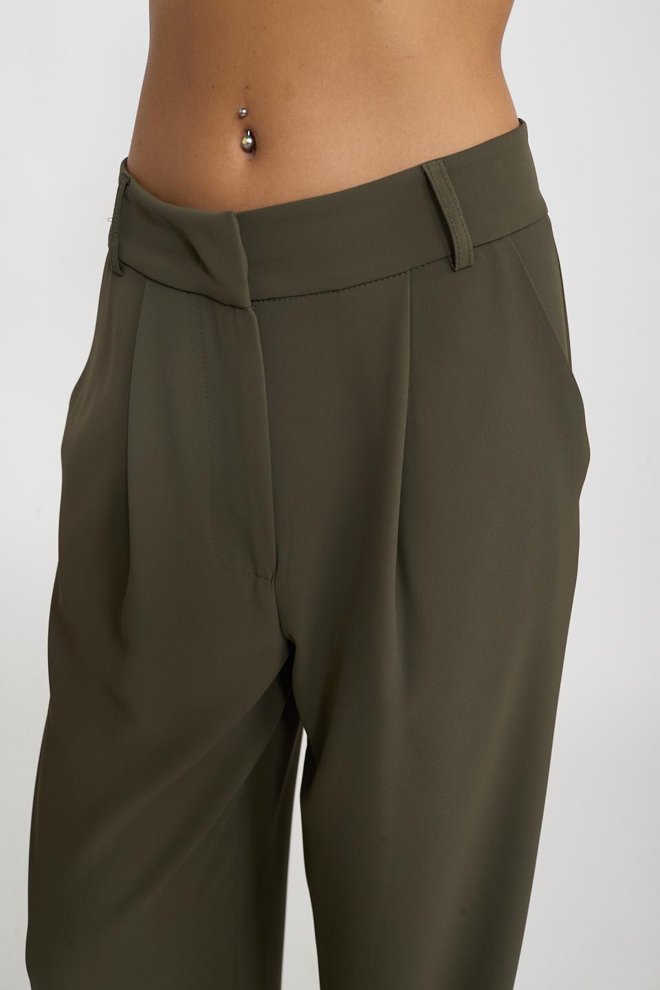 Pantalone palazzo con piega verde - Autunno - Inverno 2026 | Brend