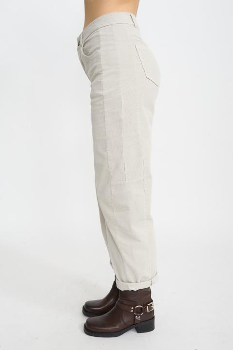 Pantalone barrel velluto beige - Autunno - Inverno 2025 | Brend