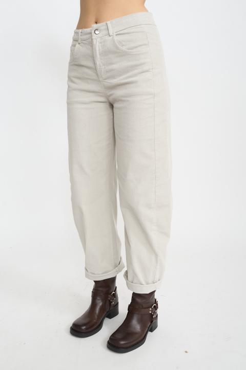 Pantalone barrel velluto beige - Autunno - Inverno 2025 | Brend