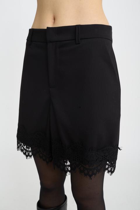 Shorts orlo pizzo nero - Autunno - Inverno 2025 | Brend