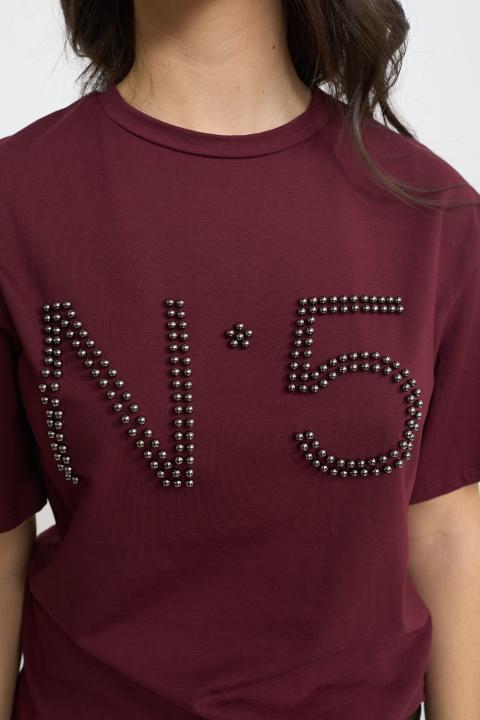 T-shirt n.5 borchie burgundy - Autunno - Inverno 2025 | Brend