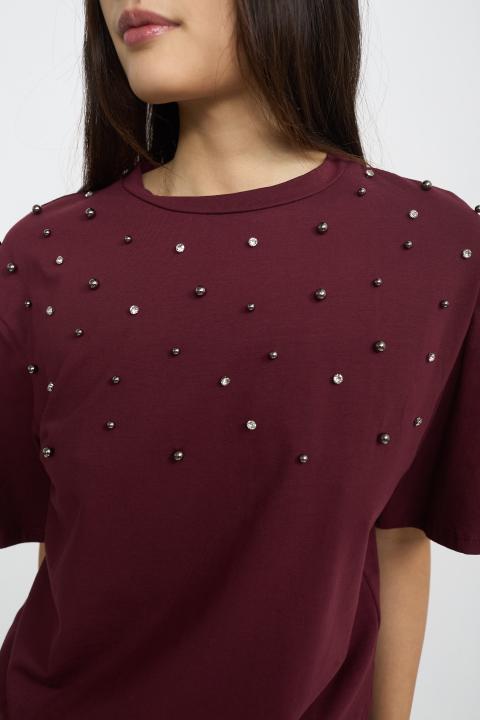 T-shirt borchie e strass burgundy - Autunno - Inverno 2025 | Brend
