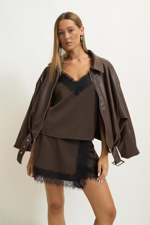 Top scollo V pizzo moro - Autunno - Inverno 2025 | Brend