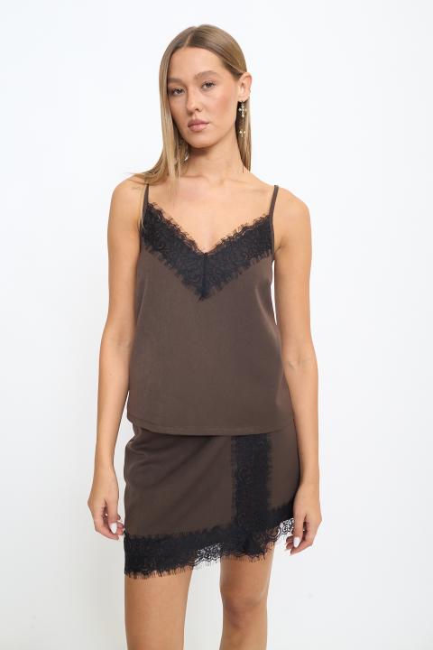 Top scollo V pizzo moro - Autunno - Inverno 2025 | Brend