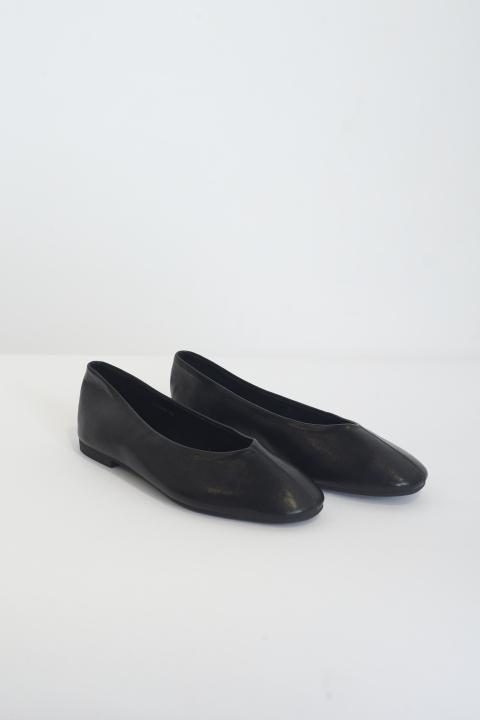 Ballerina punta stondata nero - Autunno - Inverno 2027 | Brend