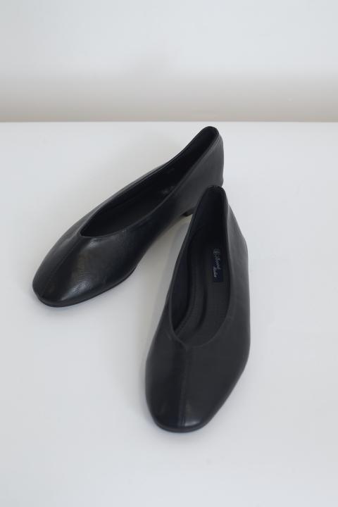 Ballerina punta stondata nero - Autunno - Inverno 2027 | Brend