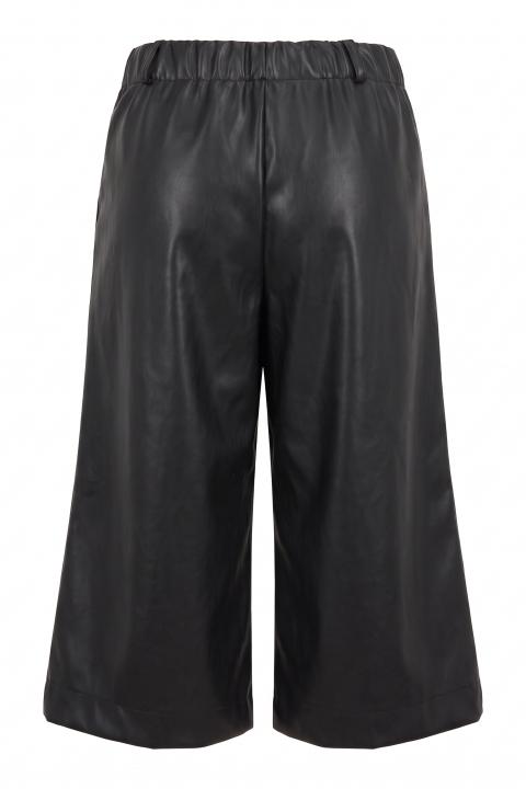 Bermuda effetto pelle elastico nero - Autunno - Inverno 2027 | Brend