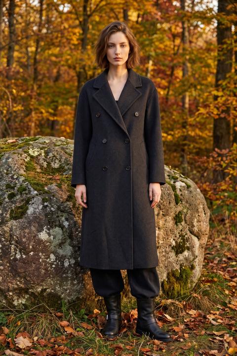 Cappotto lungo cinta nero - Autunno - Inverno 2027 | Brend
