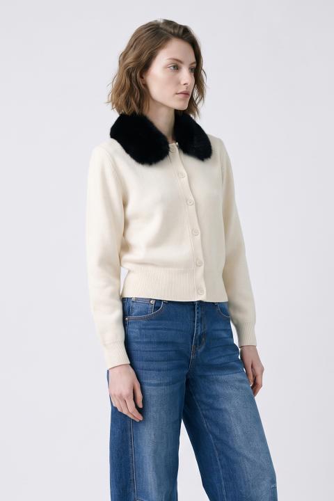 Cardigan collo eco-fur latte - Autunno - Inverno 2027 | Brend
