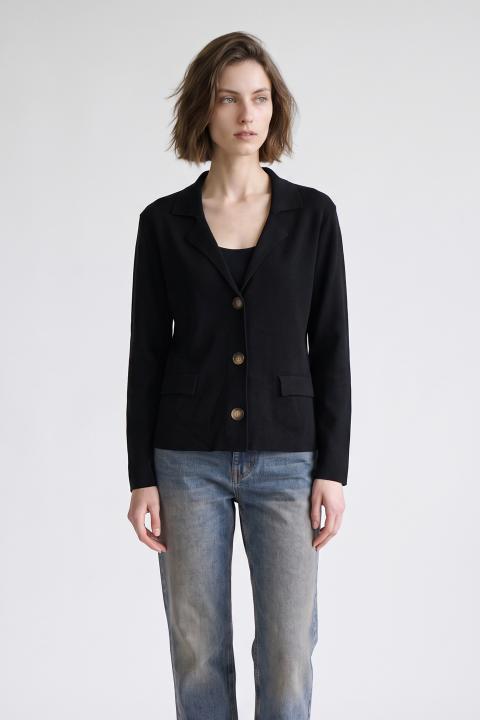 Giacca pattine 3 bottoni nero - Autunno - Inverno 2027 | Brend