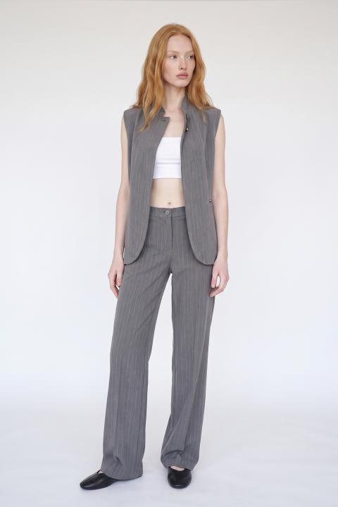 Gilet collo imbuto gessato grigio - Autunno - Inverno 2027 | Brend
