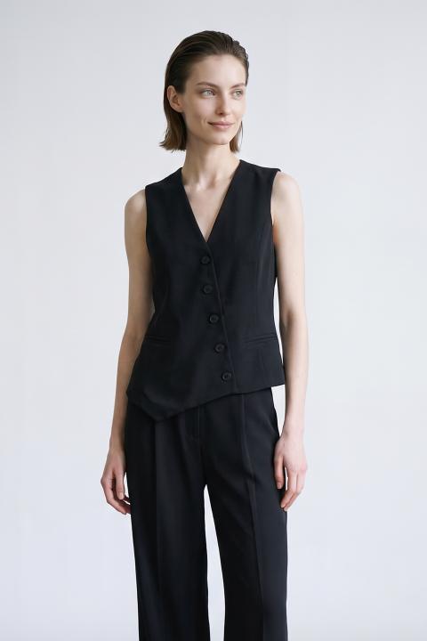 Gilet abbottonatura trasversale nero - Autunno - Inverno 2027 | Brend