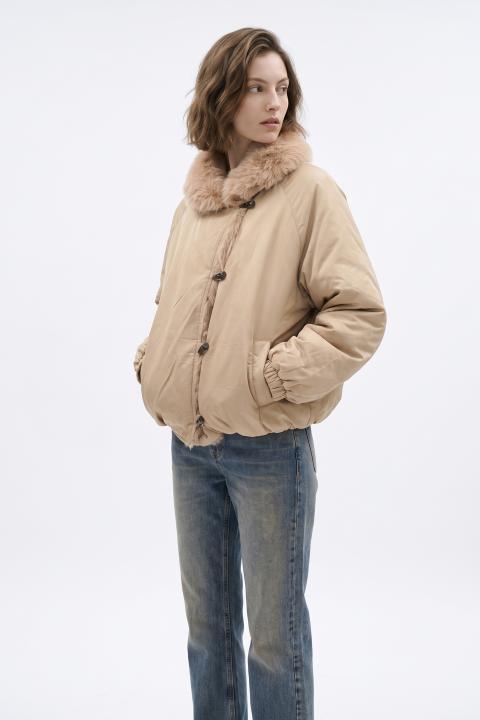 Giubbotto alamari pelliccia beige - Autunno - Inverno 2027 | Brend