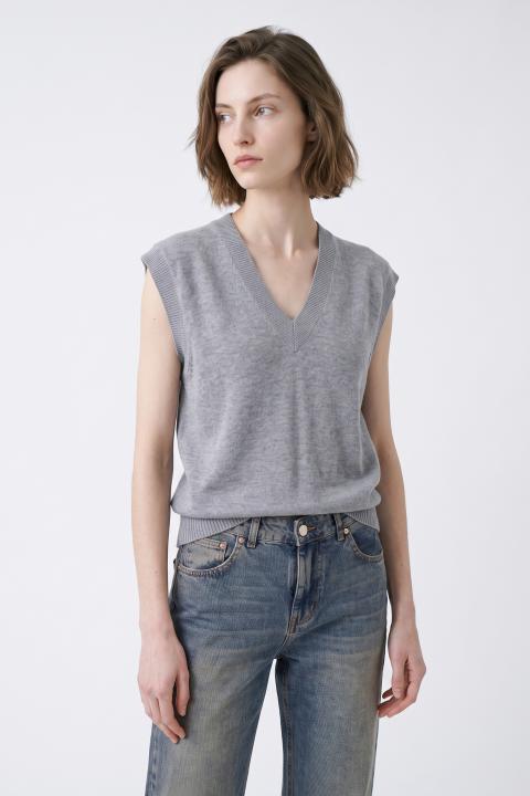 Gilet scollo V grigio chiaro - Autunno - Inverno 2027 | Brend