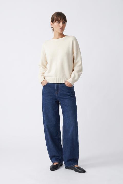 Maglia scollo barca burro - Autunno - Inverno 2027 | Brend