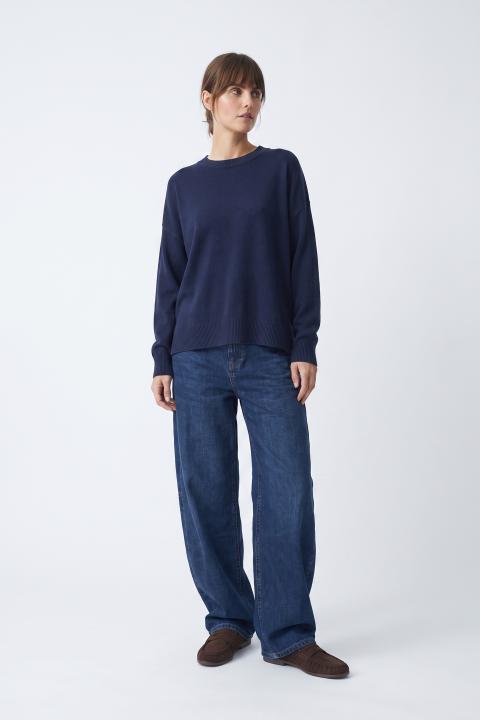 Maglia scollo barca asimmetrica blu - Autunno - Inverno 2027 | Brend