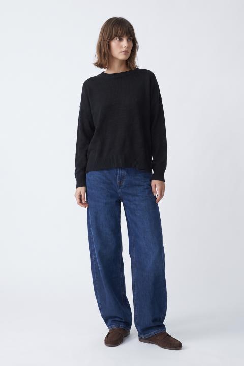 Maglia scollo barca asimmetrica nero - Autunno - Inverno 2027 | Brend