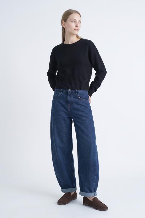 Maglia paricollo nero - Autunno - Inverno 2027 | Brend