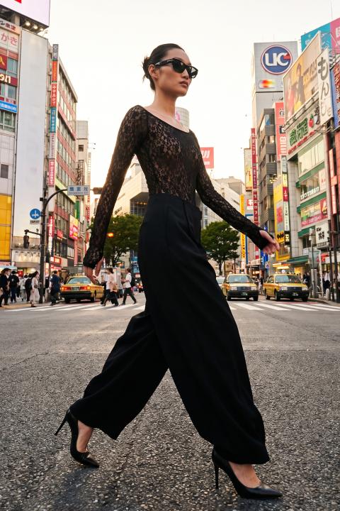 Pantalone pieghe con cinta nero - Autunno - Inverno 2027 | Brend