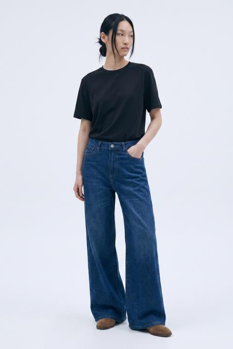 T-shirt over nero - Autunno - Inverno 2027 | Brend