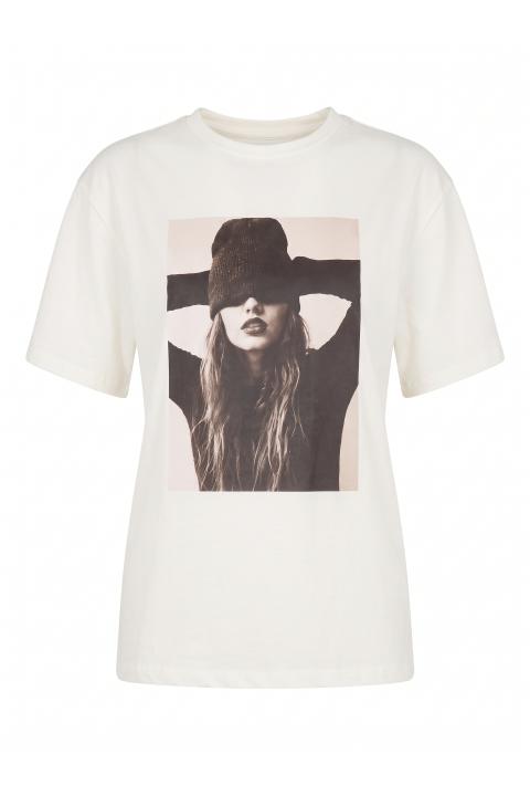 T-shirt Woman/hat panna - Autunno - Inverno 2027 | Brend
