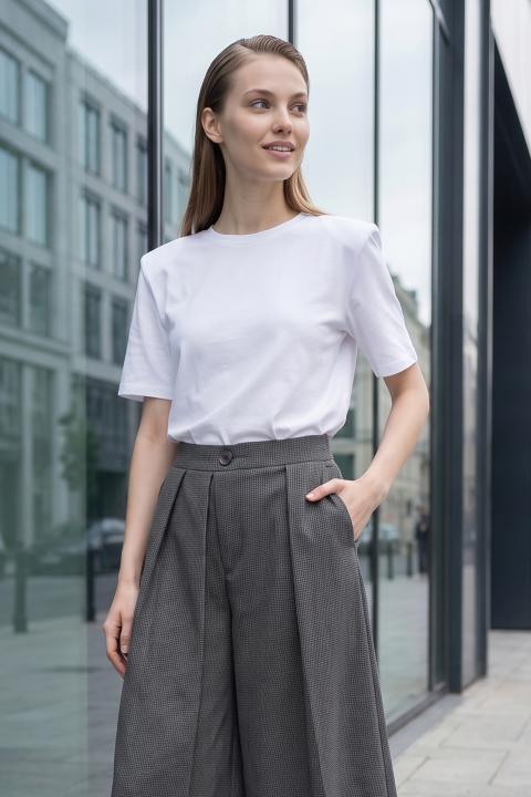 T-shirt spalline panna - Autunno - Inverno 2027 | Brend