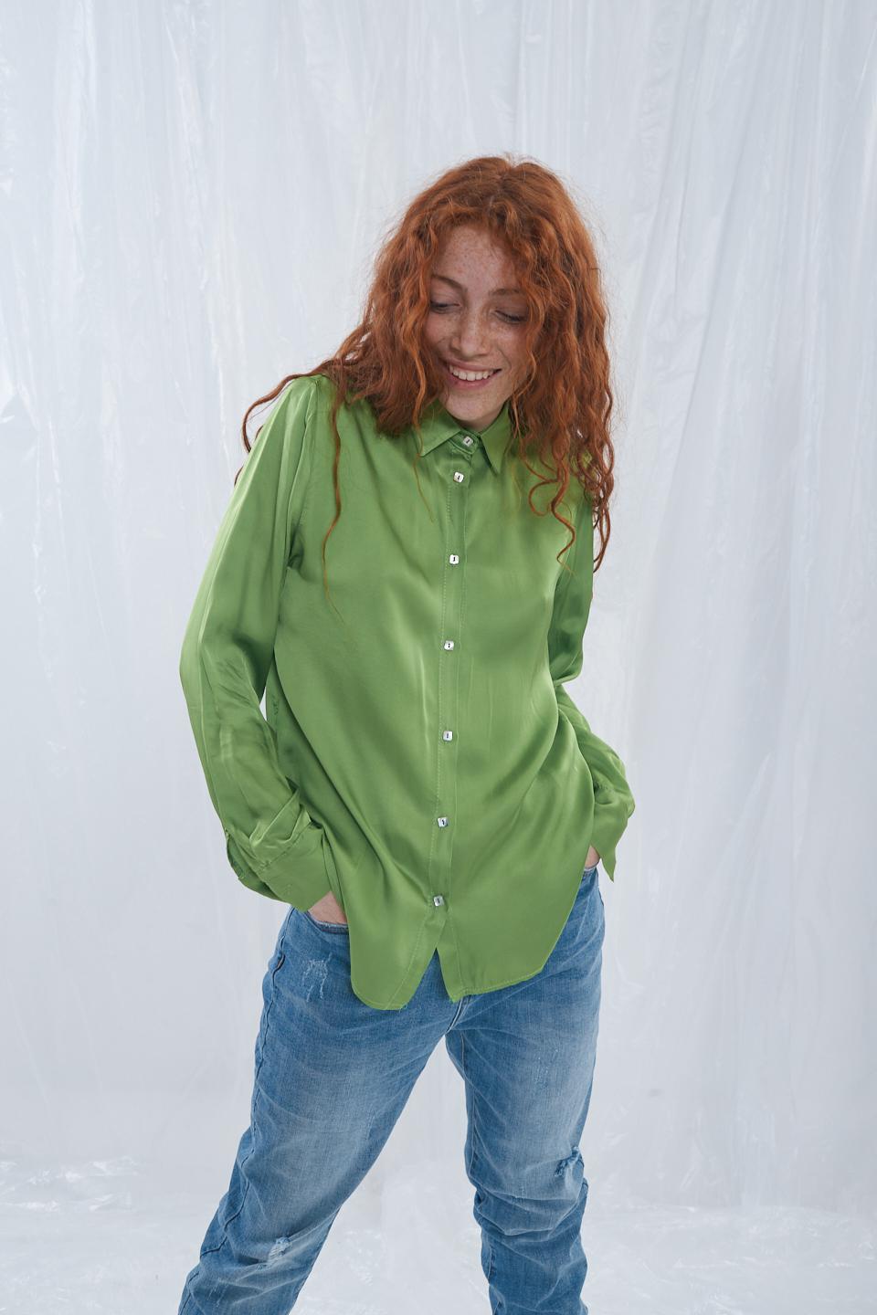 Camicia modello uomo in viscosa kiwi - Primavera Estate 2023 | Brend