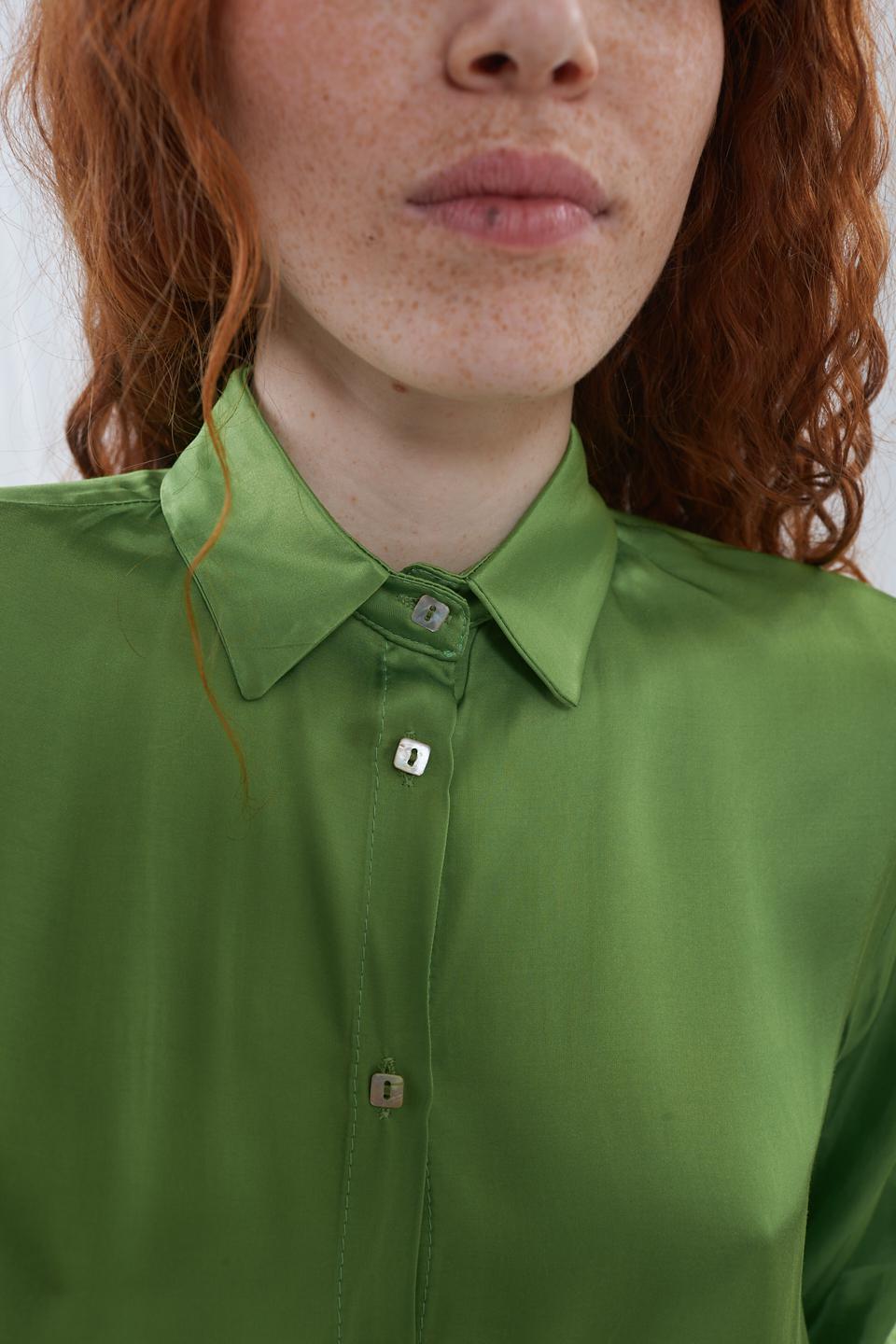 Camicia modello uomo in viscosa kiwi - Primavera Estate 2023 | Brend
