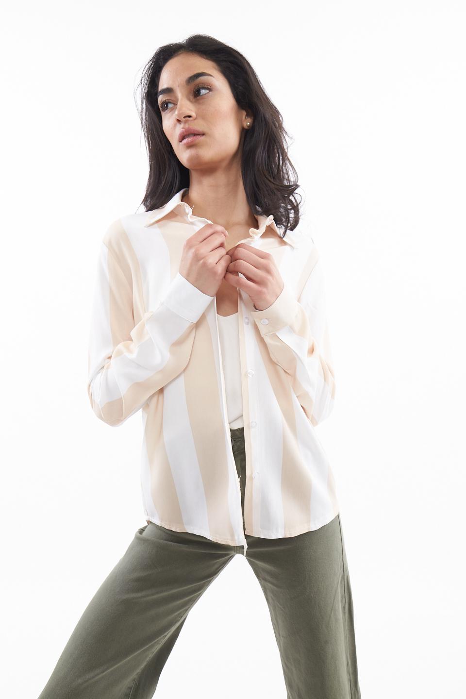 Camicia modello uomo rigata rigo beige - Primavera Estate 2023 | Brend