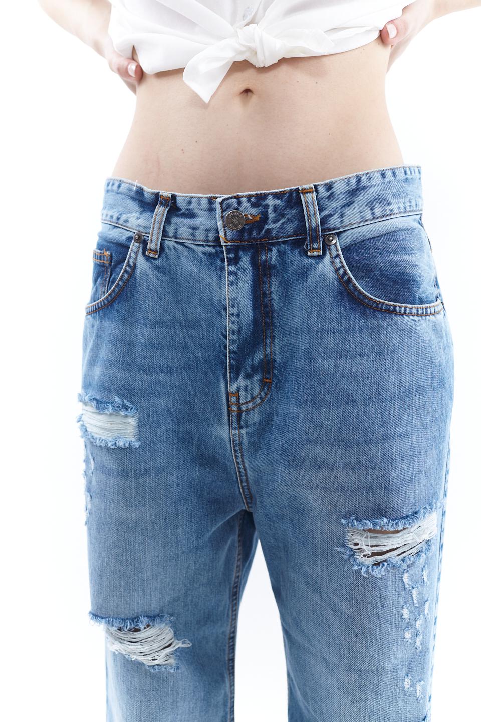 Jeans wide-leg con strappi denim chiaro - Primavera Estate 2023 | Brend