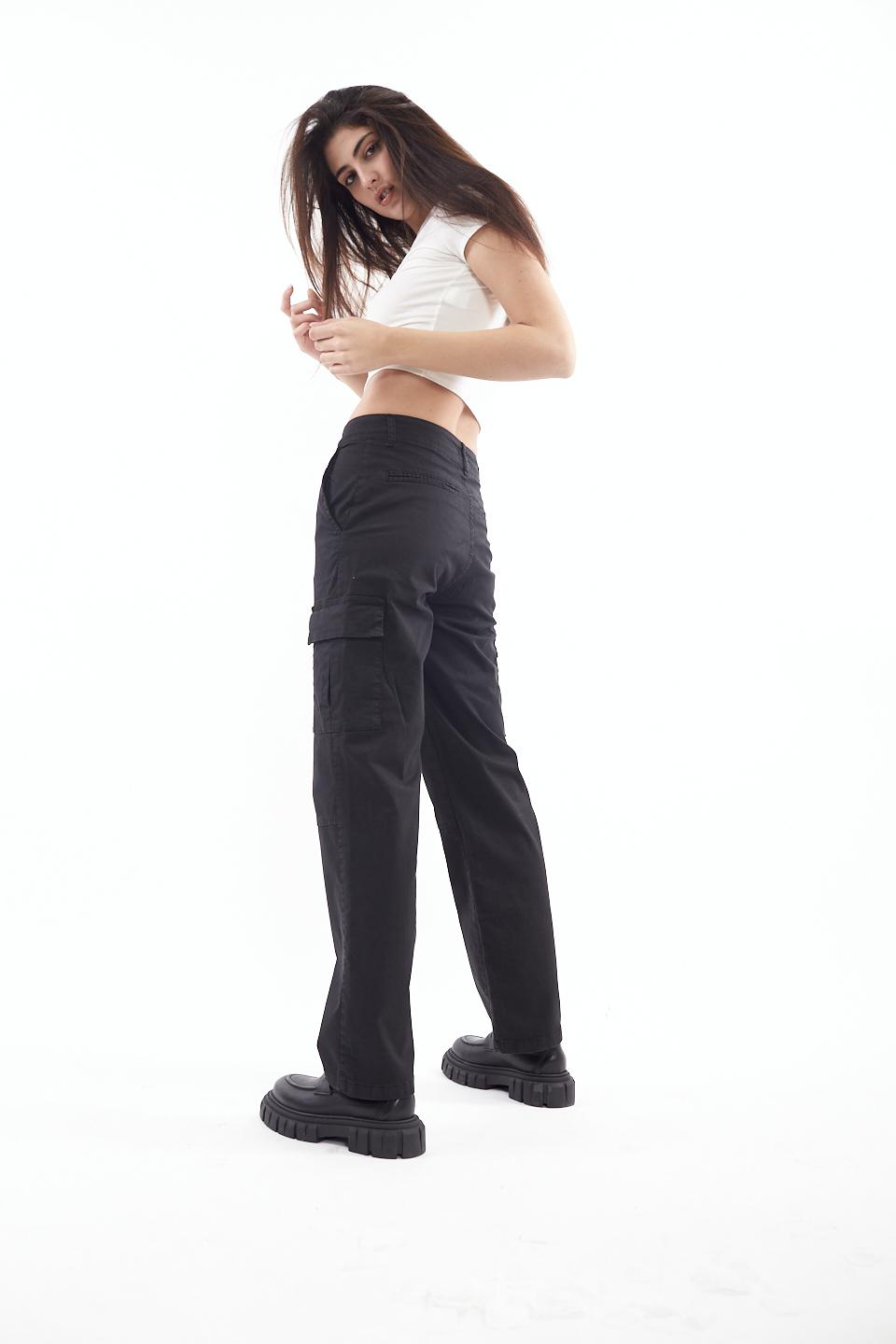 Pantalone cargo con tasconi nero - Primavera Estate 2023 | Brend
