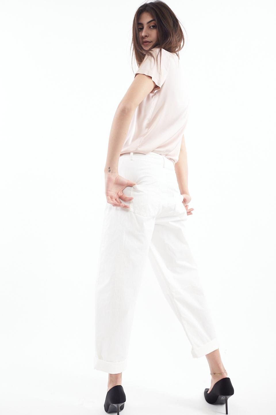 Pantalone uovo 4 tasche cotone latte - Primavera Estate 2023 | Brend