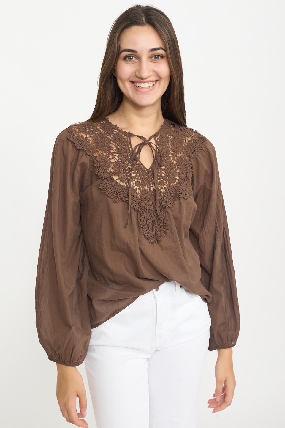 Blusa scollo macramè moro - Primavera Estate 2025 | Brend