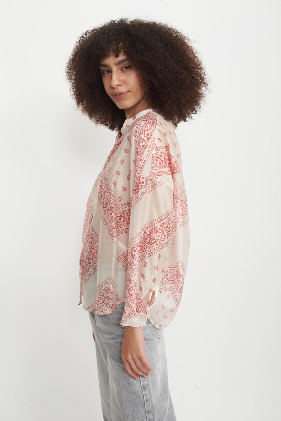 Camicia coreana stampa bandana panna/rosso - Primavera Estate 2025 | Brend