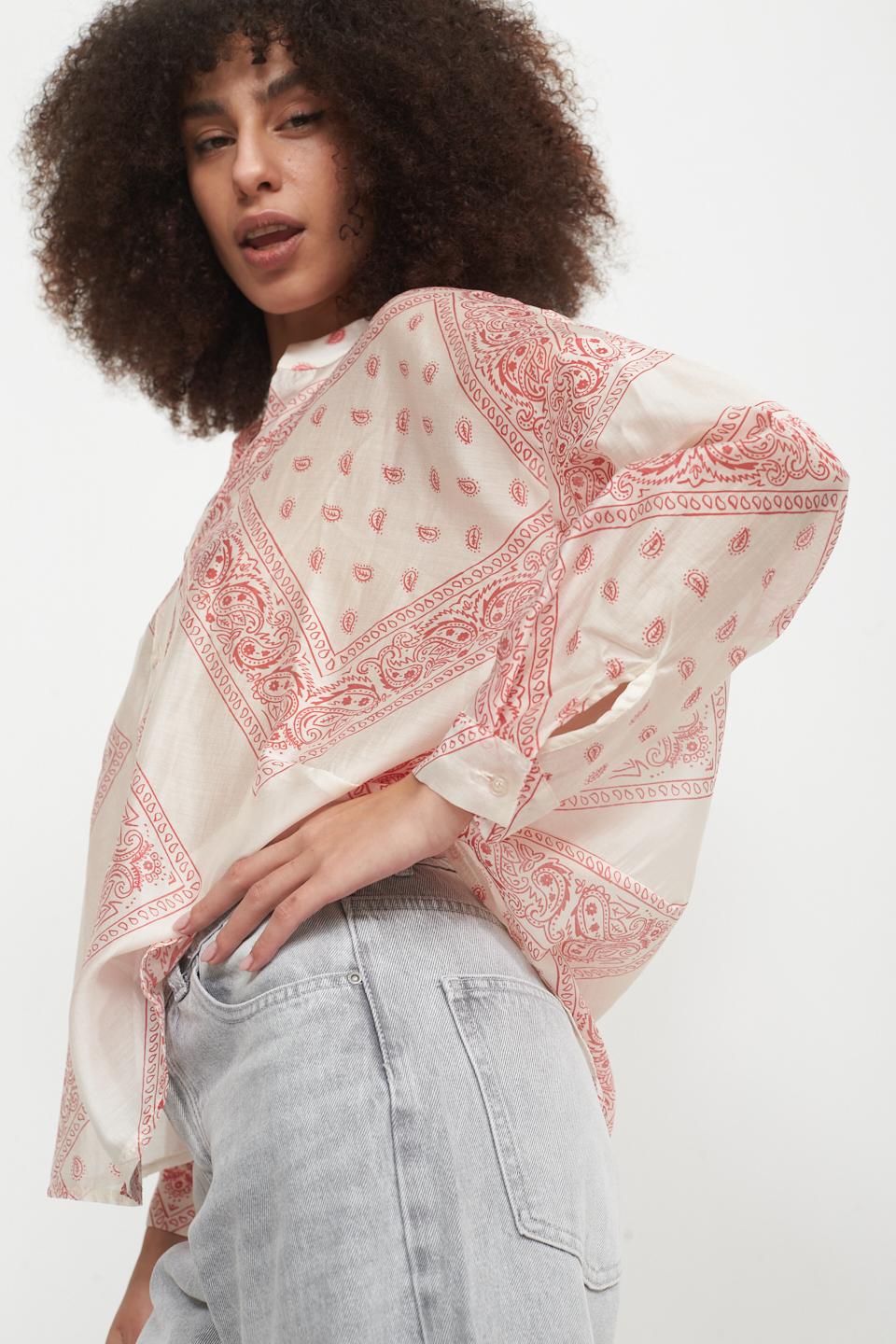 Camicia coreana stampa bandana panna/rosso - Primavera Estate 2025 | Brend