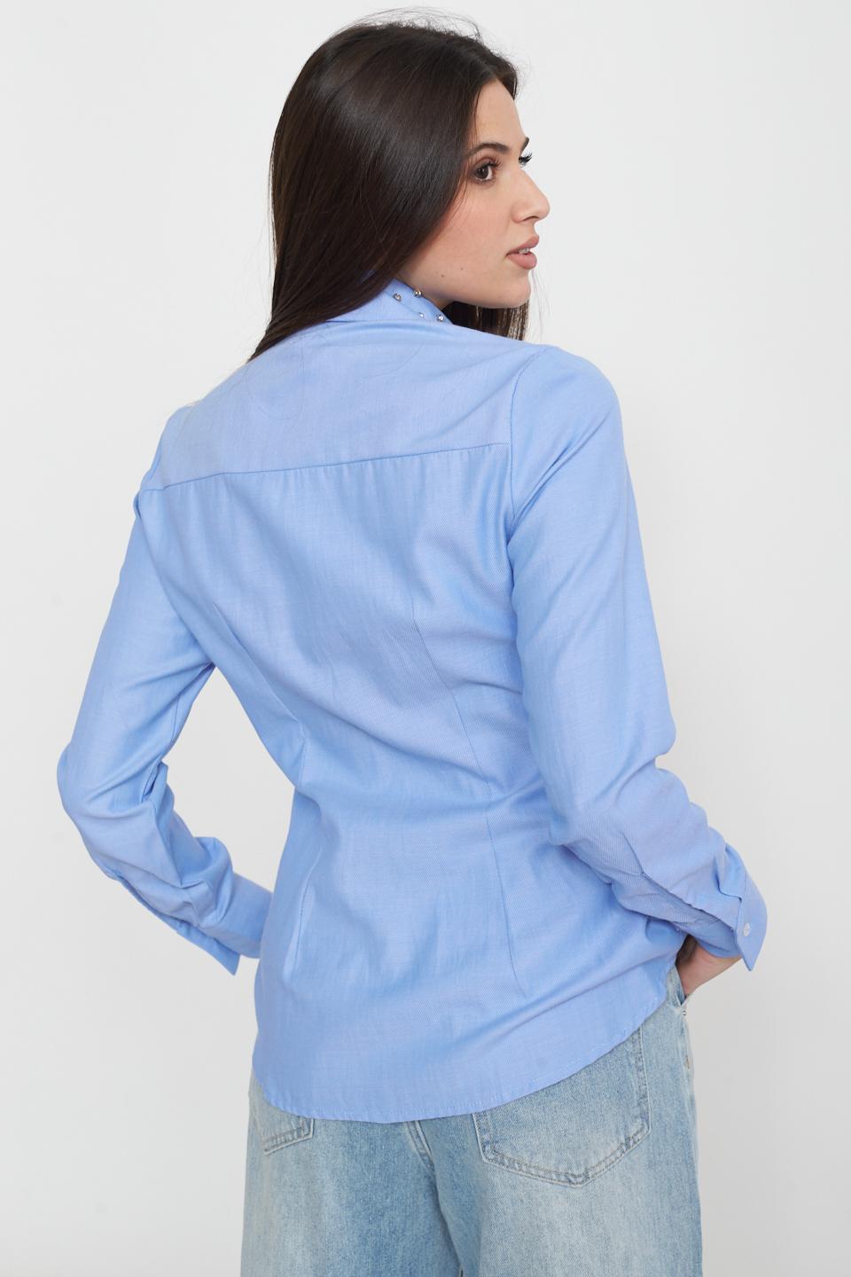 Camicia slim applicazioni collo celeste - Primavera Estate 2025 | Brend