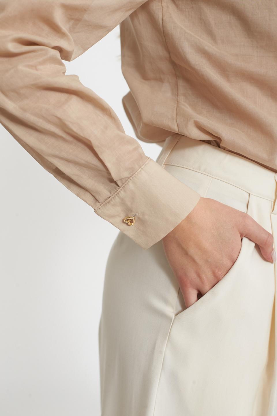 Camicia bottoni sfalsati mousse - Primavera Estate 2025 | Brend