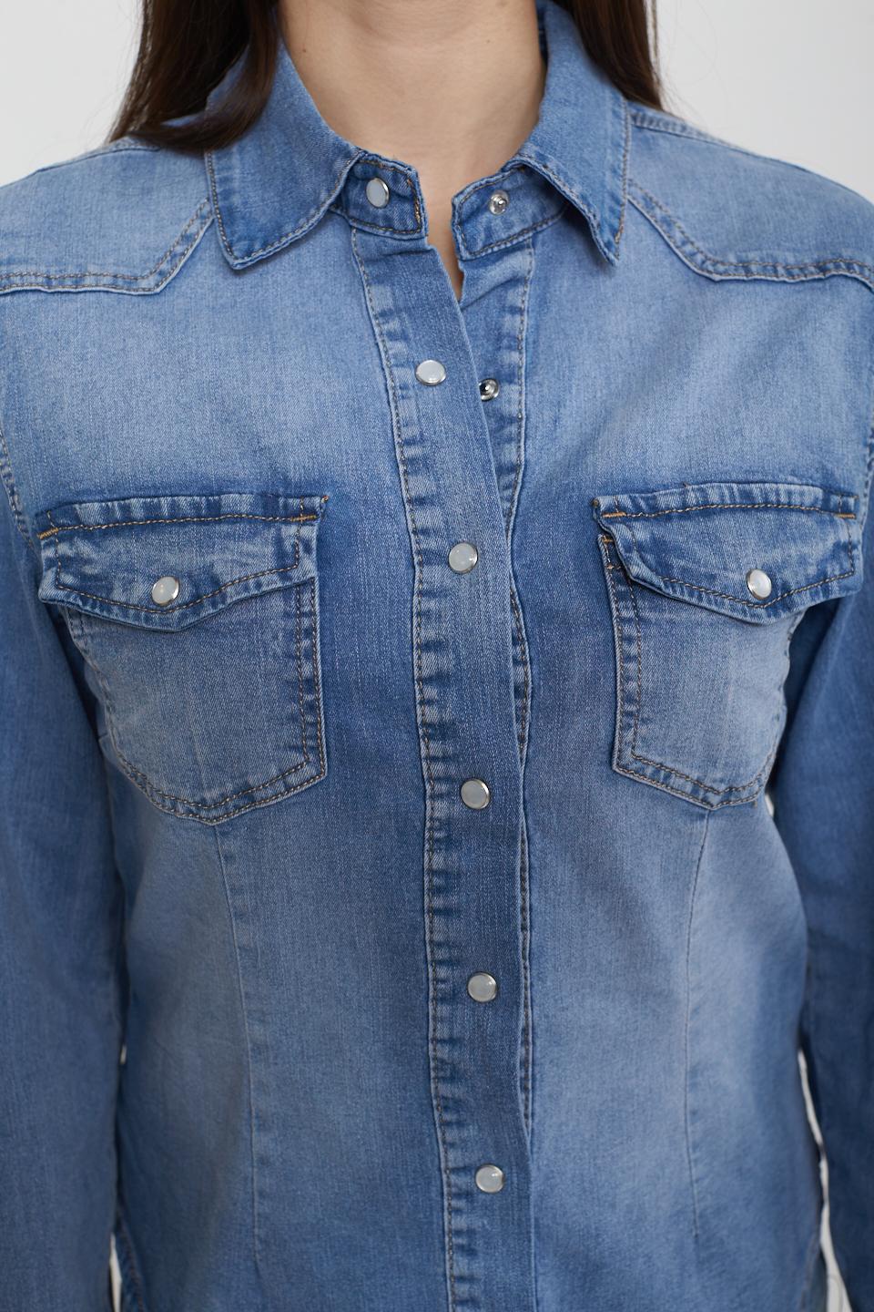 Camicia denim con taschini denim delavato - Primavera Estate 2025 | Brend