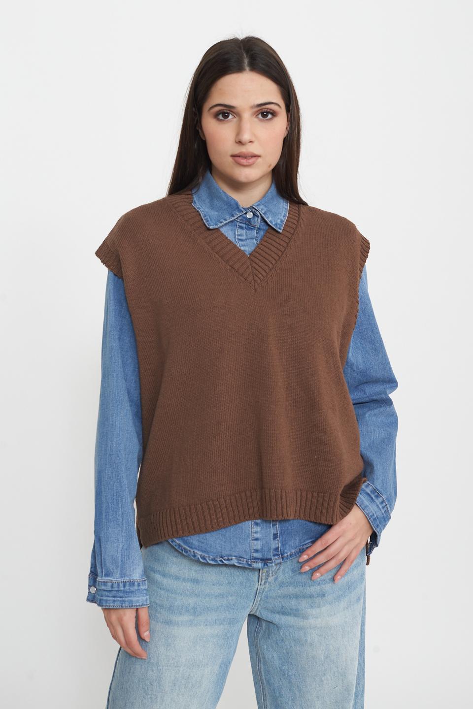 Gilet scollo V asimmetrico cacao - Primavera Estate 2025 | Brend