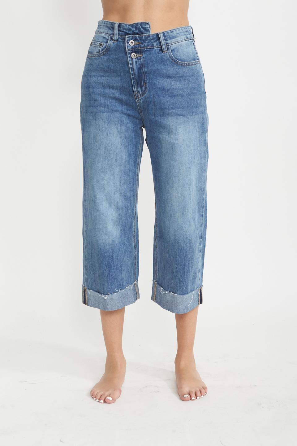 Jeans wide-leg con risvolto denim chiaro - Primavera Estate 2025 | Brend