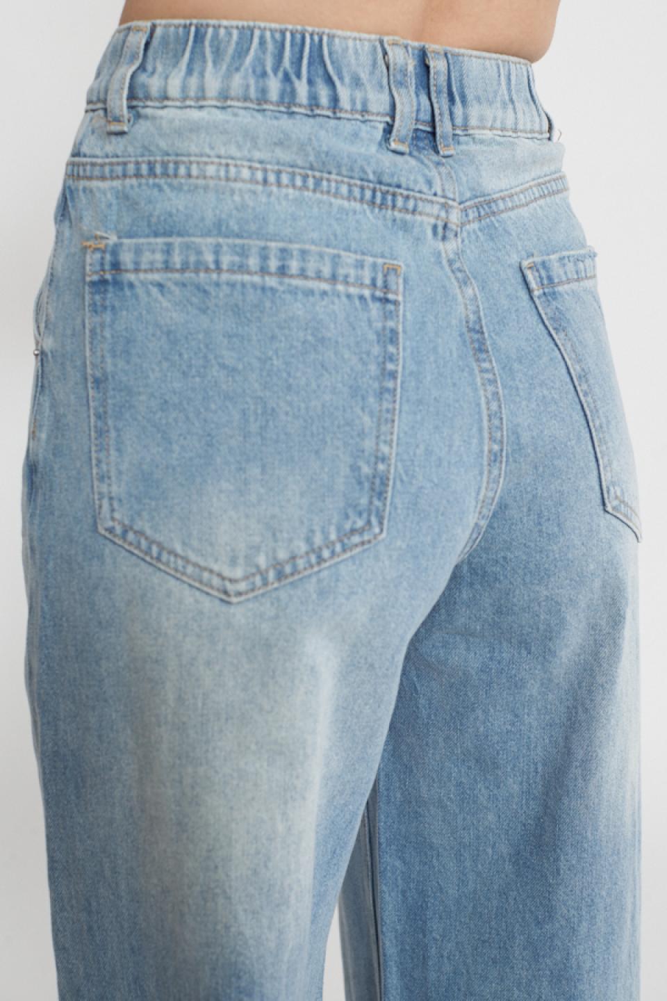 Jeans wide-leg con elastico denim chiaro - Primavera Estate 2025 | Brend