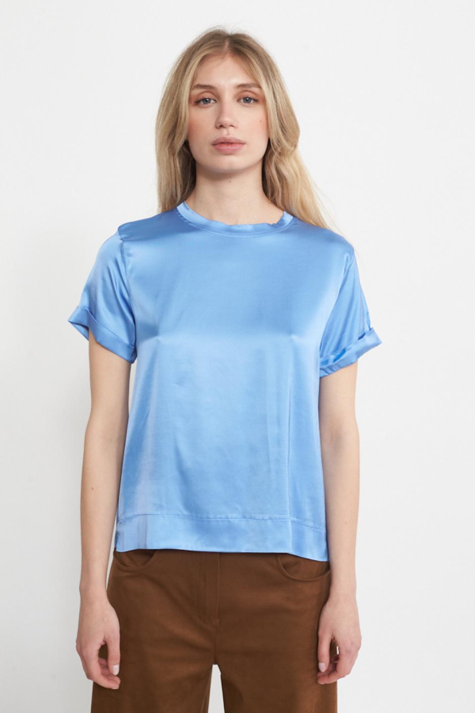 Maglia mezza manica con risvolto azzurro - Primavera Estate 2025 | Brend