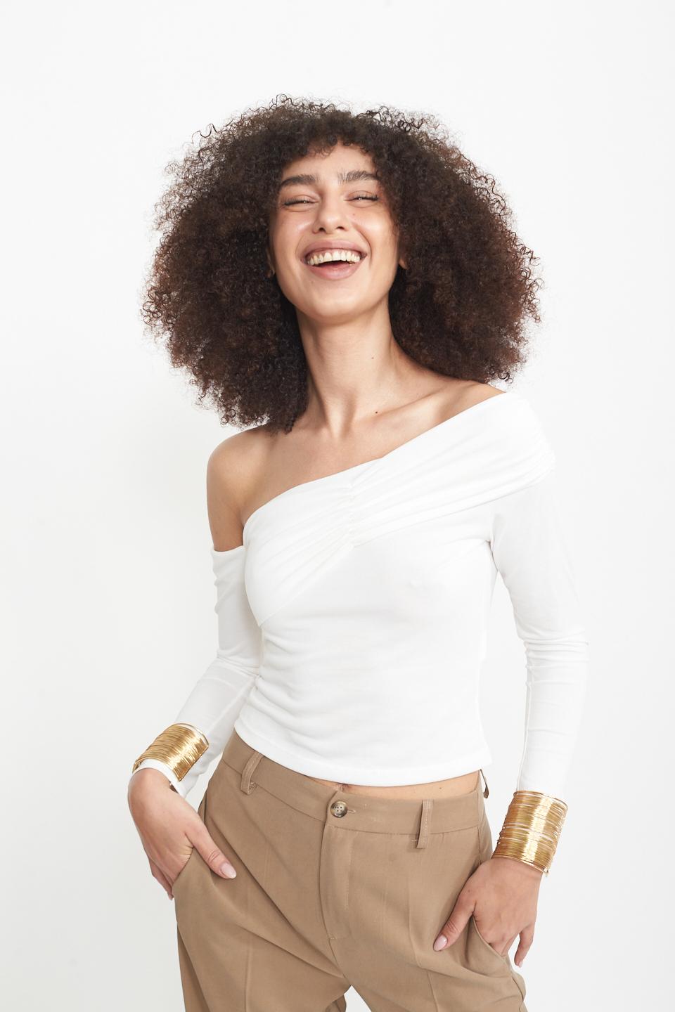 Maglia spalla cut-out panna - Primavera Estate 2025 | Brend