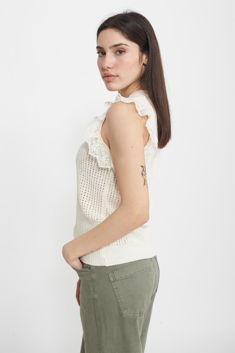 Maglia traforata maniche rouches latte macchiato - Primavera Estate 2025 | Brend