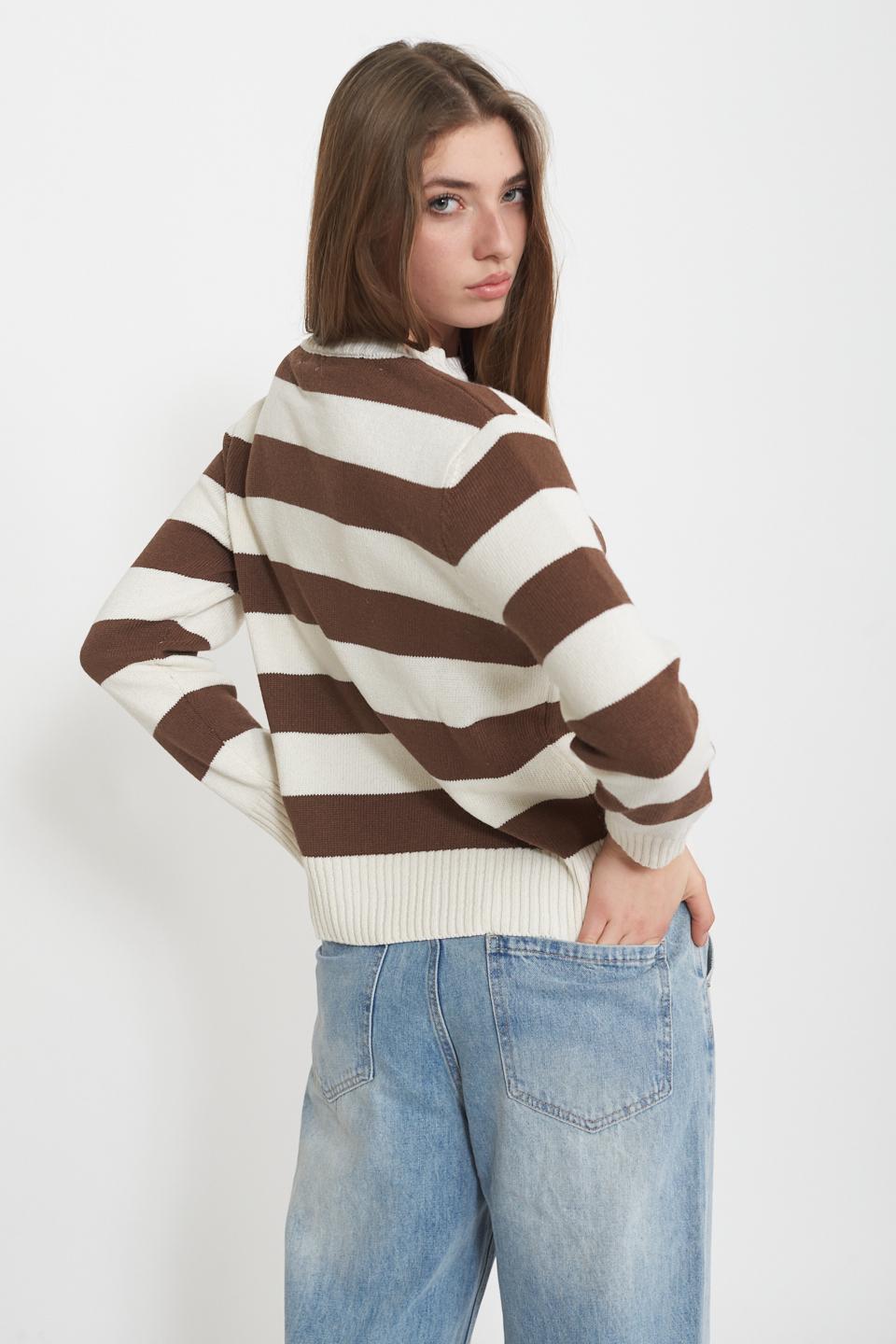 Maglia paricollo rigata rigo cacao - Primavera Estate 2025 | Brend