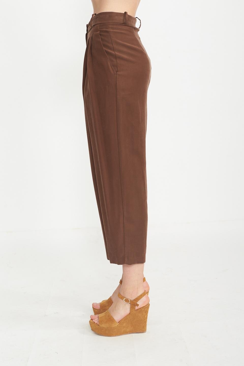 Pantalone carrot pinces moro - Primavera Estate 2025 | Brend