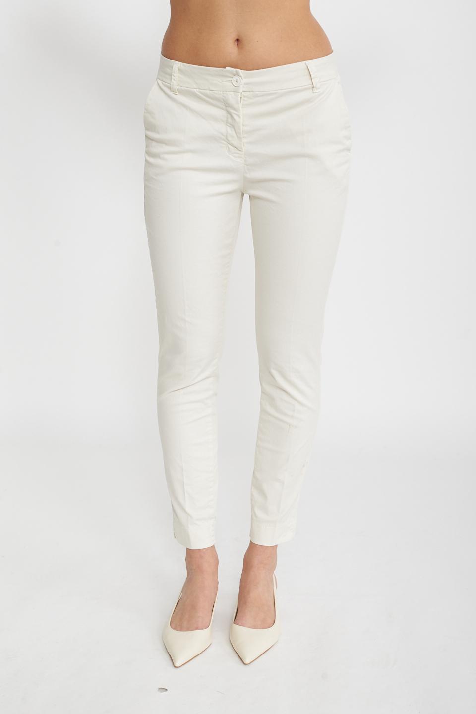 Pantalone chinos cotone burro - Primavera Estate 2025 | Brend