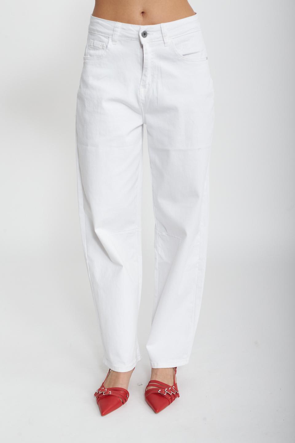 Pantalone carrot bianco - Primavera Estate 2025 | Brend
